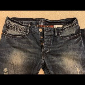 Armani Jeans distressed blue jeans, Men’s 31